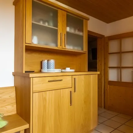 In Laendlicher Lage *